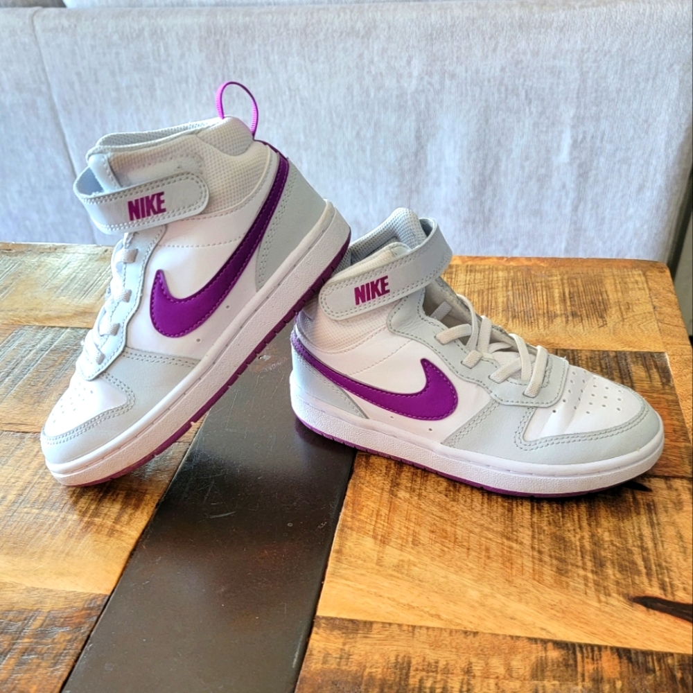 Nike Court Borough Sneakers